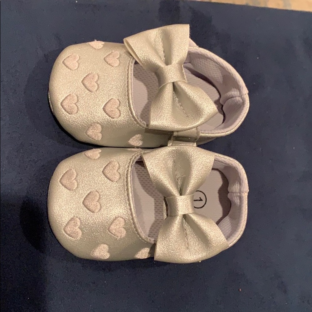 Baby Shoes - Picture 2 of 3